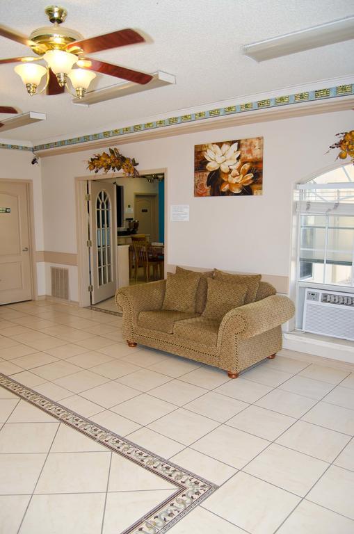 Texas Inn And Suites City Center At University Dr. Edinburg Exteriér fotografie