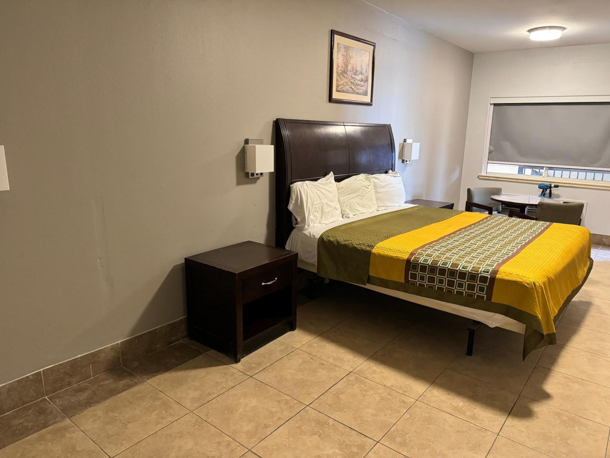 Texas Inn And Suites City Center At University Dr. Edinburg Exteriér fotografie