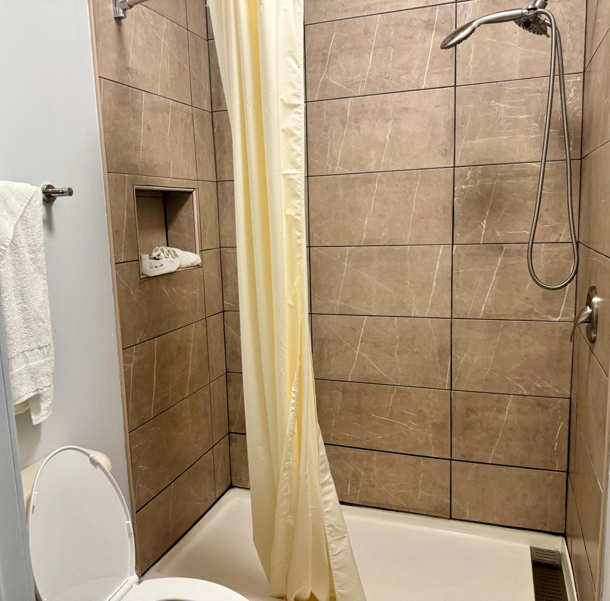Texas Inn And Suites City Center At University Dr. Edinburg Exteriér fotografie