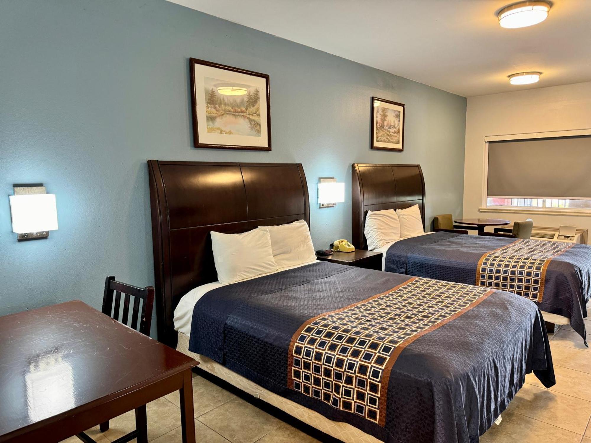 Texas Inn And Suites City Center At University Dr. Edinburg Exteriér fotografie