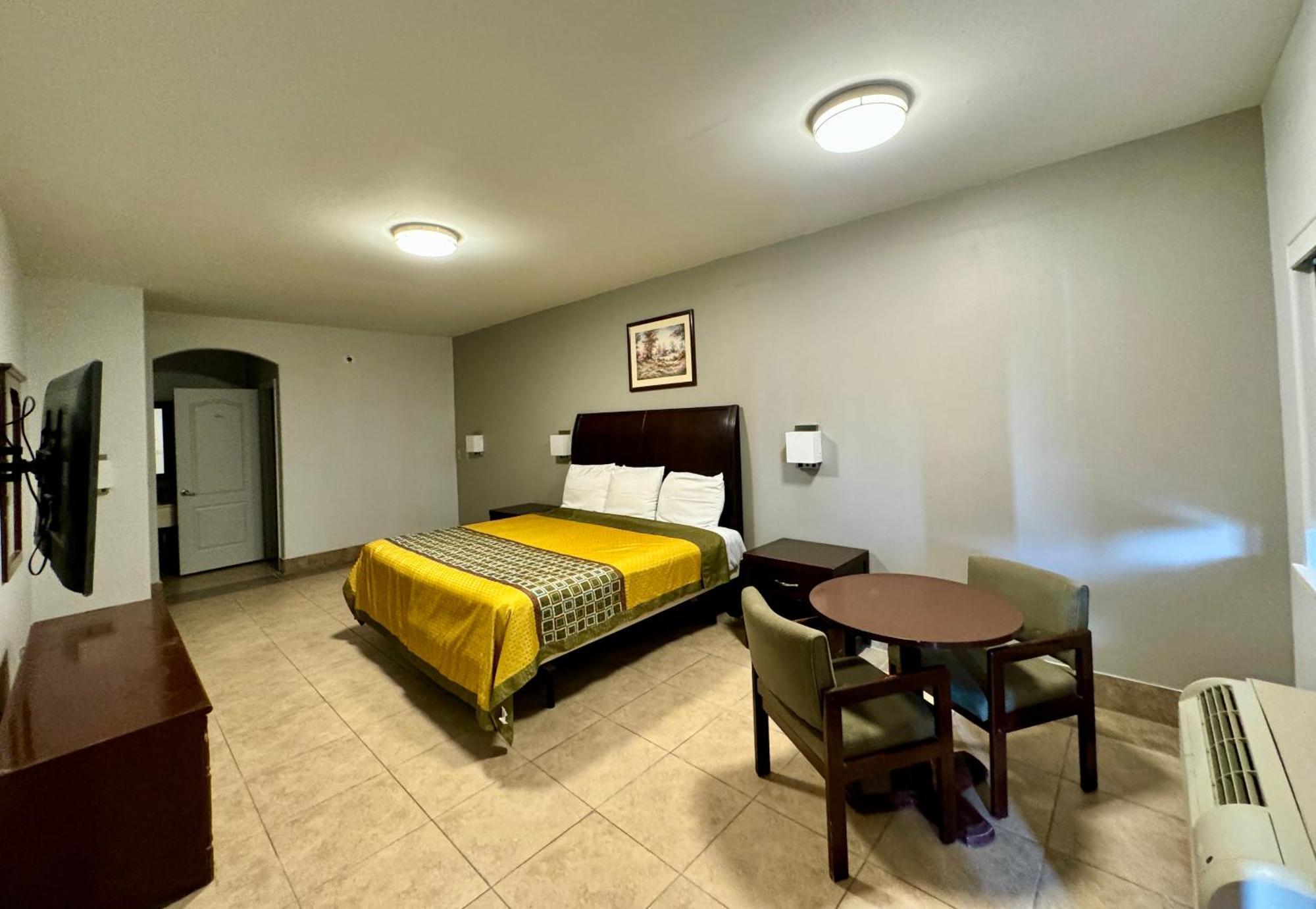Texas Inn And Suites City Center At University Dr. Edinburg Exteriér fotografie