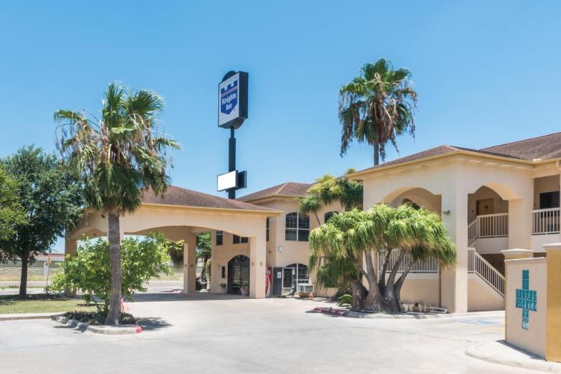 Texas Inn And Suites City Center At University Dr. Edinburg Exteriér fotografie