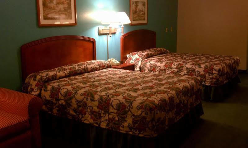 Texas Inn And Suites City Center At University Dr. Edinburg Exteriér fotografie